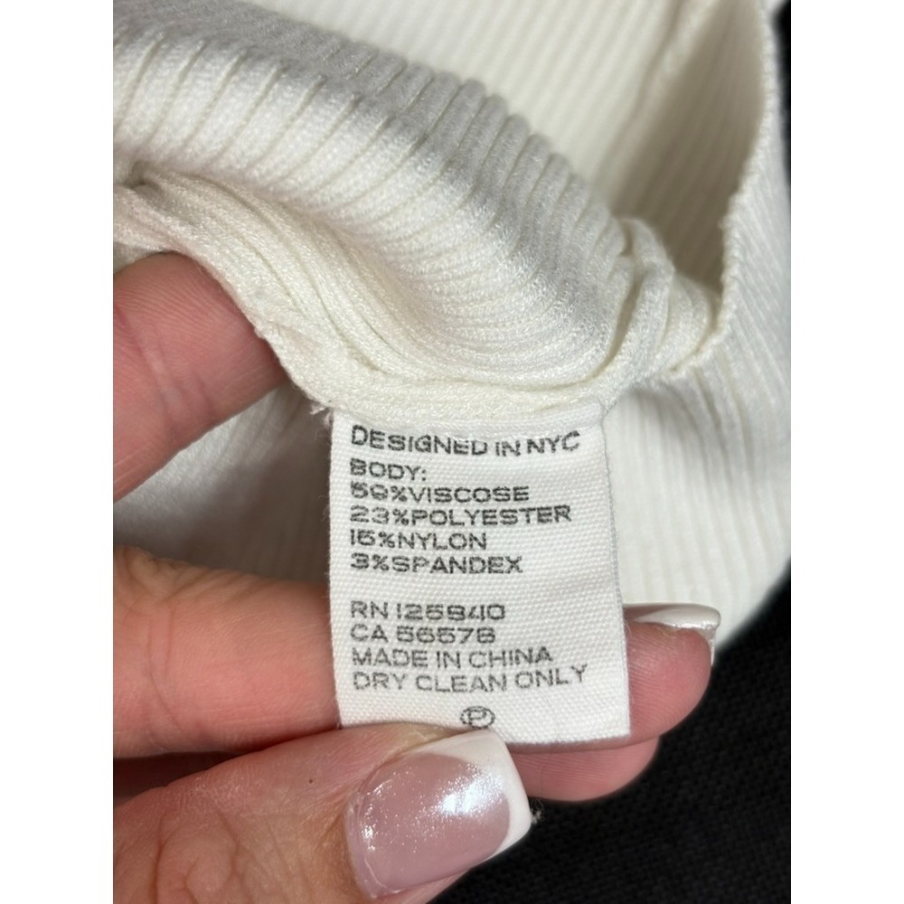 Intermix Cream Ribbed Ring‎ Detail Crop Top Sweater Womens Size S Y2K Style - Picture 6 of 9